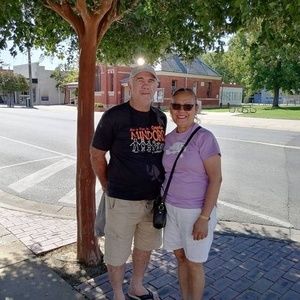 Meet your Posher, Connie